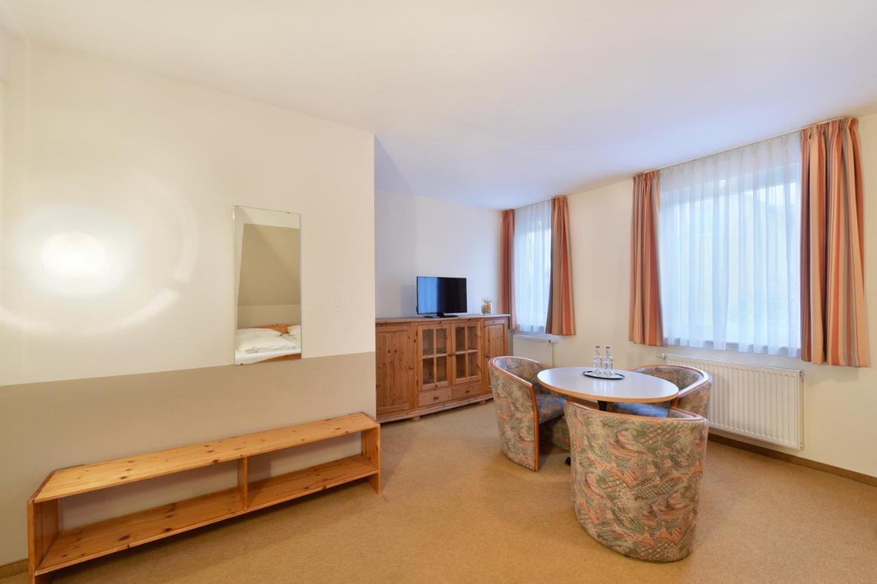 Meinhotel Гамбург Екстер'єр фото